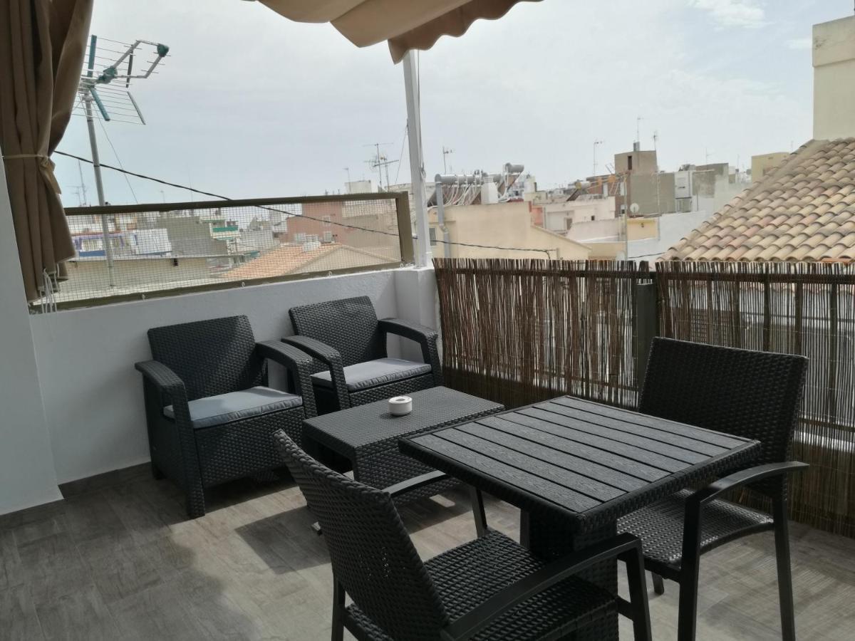 Estudio-Atico En Casco Antiguo Benidorm Exteriör bild